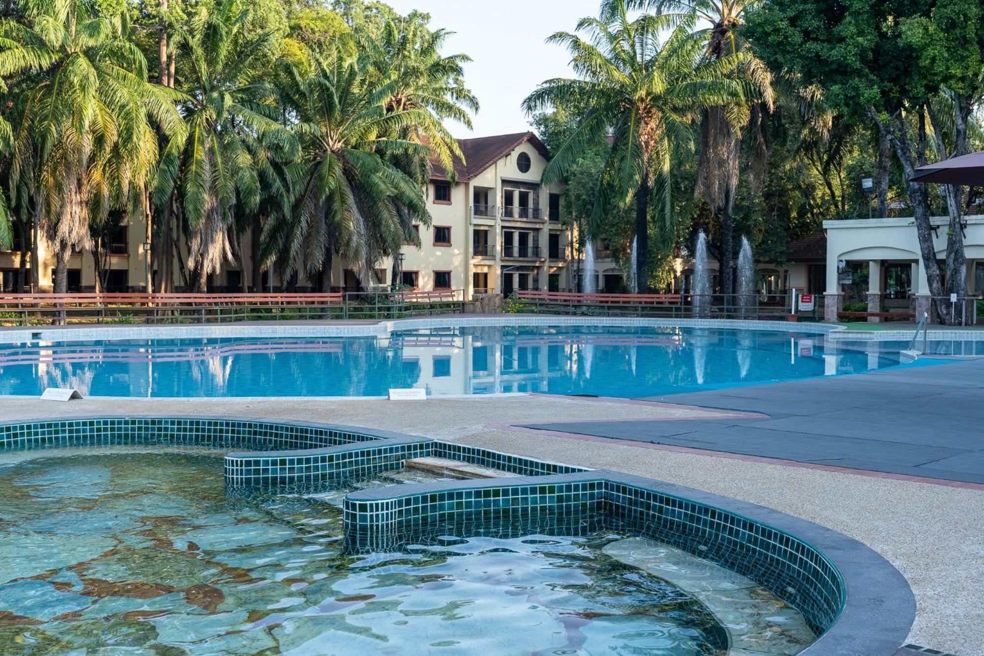 Pung-Waan Resort & Spa Канчанабури Экстерьер фото