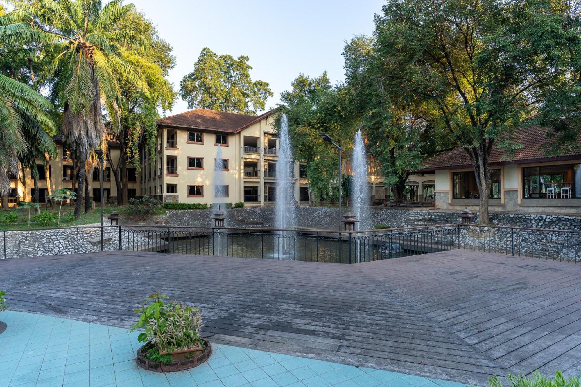 Pung-Waan Resort & Spa Канчанабури Экстерьер фото